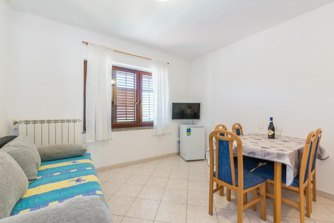 Apartments Villa Adria Rabac Ruang foto