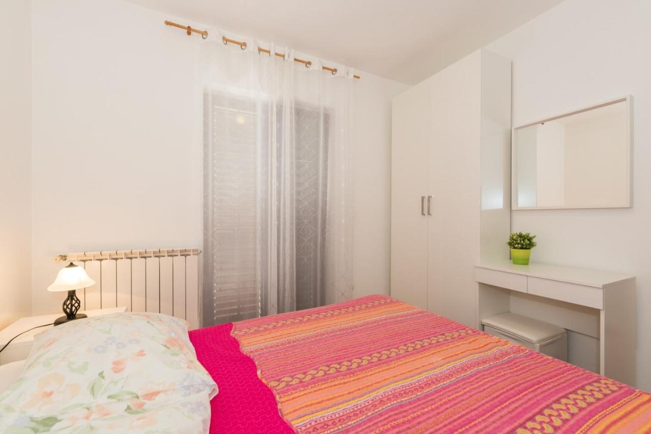Apartments Villa Adria Rabac Ruang foto