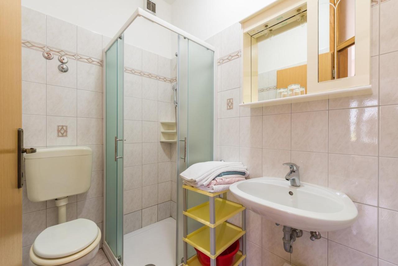 Apartments Villa Adria Rabac Ruang foto